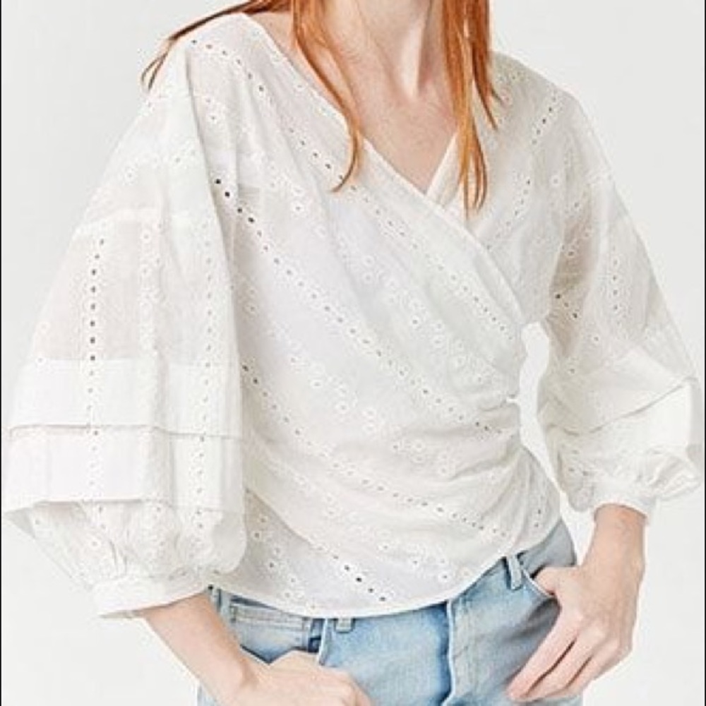 Eyelet Wrap Top | Size Medium